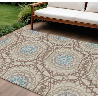 HomeRoots Floral Medallion Transitional Rectangle Outdoor Rug