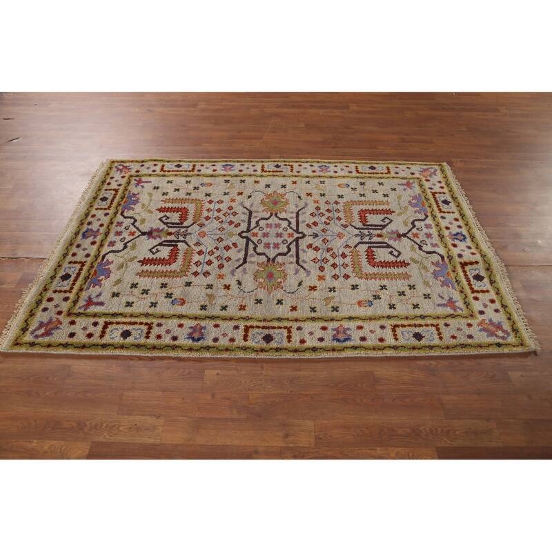 Lilian Oriental Area Rug Hand-Knotted Wool Carpet - 4'0"x 5'11"