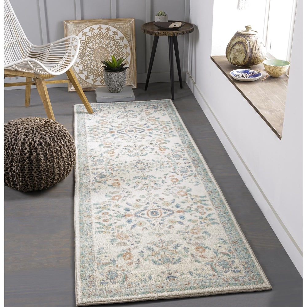 Livabliss Erin Updated Traditional Floral & Botanical Area Rug