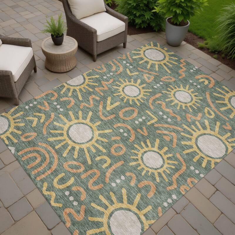 Machine Washable Indoor/ Outdoor Modern Sol Chantille Rug