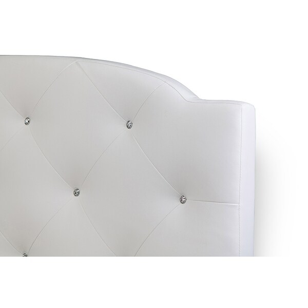 Shop Canterbury White Leather Platform Bed w/Crystal ... 570 x 569 jpeg 31 кб.