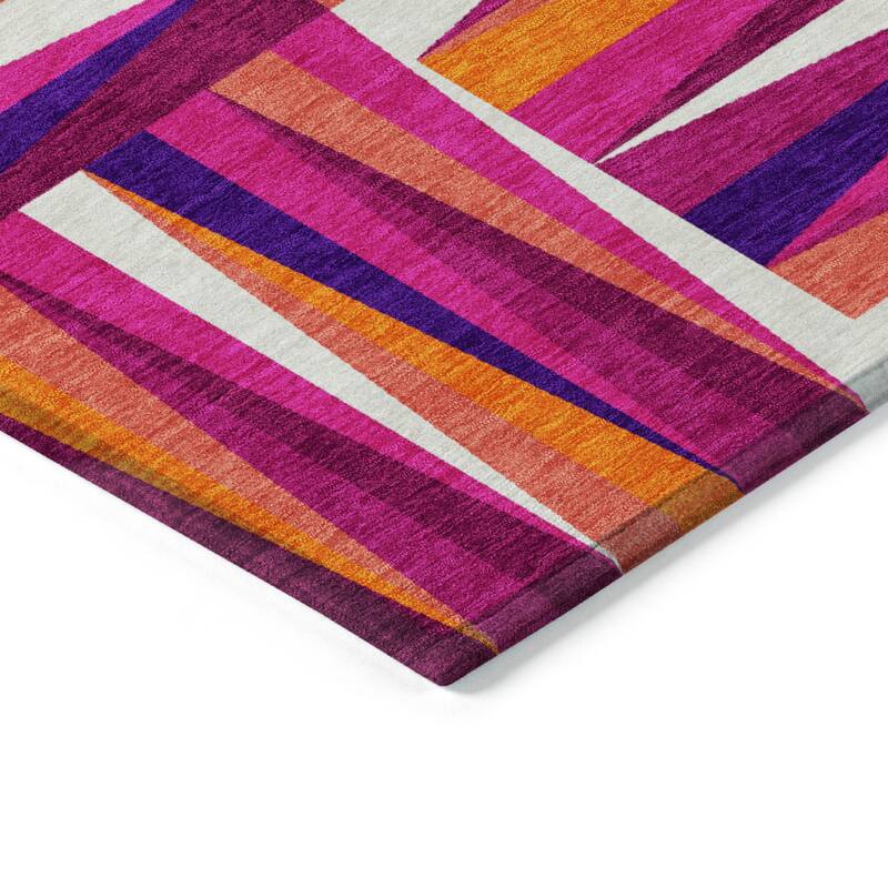 Machine Washable Indoor/ Outdoor Contemporary Mosaic Chantille Rug