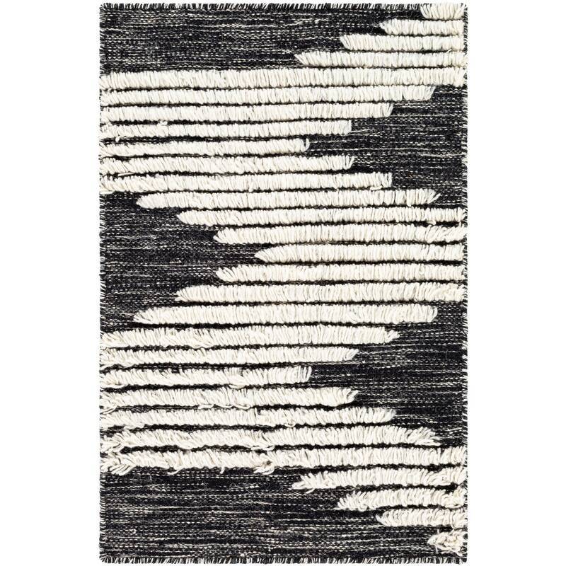 Livabliss Casual Apache Graphic Area Rug