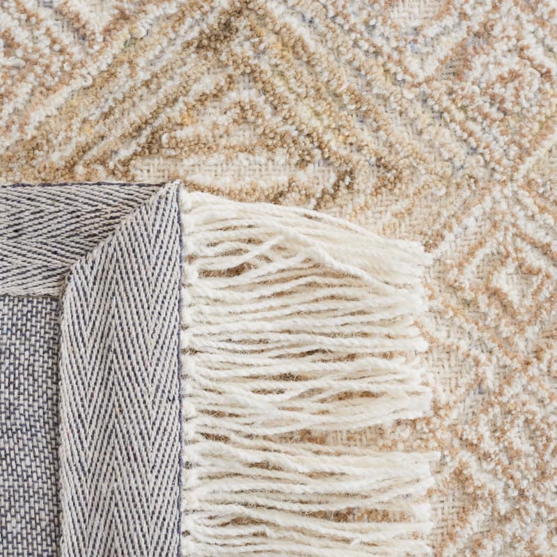 SAFAVIEH Handmade Ikat Theonia Wool Rug