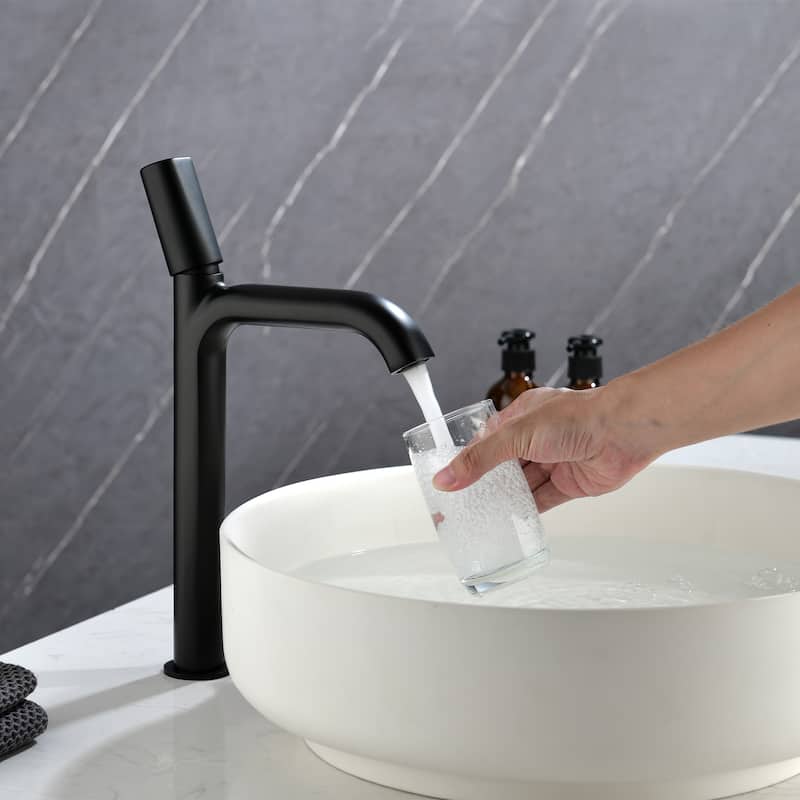 Single Handle Single Hole Bathroom Sink Faucet