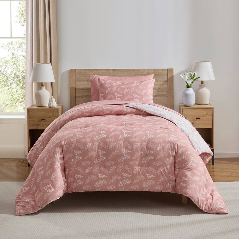 Empyrean 7 Pc Botanical Comforter Set with Sheets, Soft Breathable Lightweight Bedding Bag