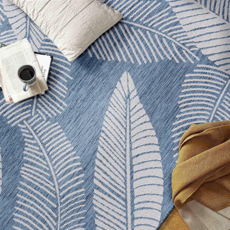 World Rug Gallery Distressed Palm Leaves Textured Flat Weave Indoor/Outdoor Area Rug