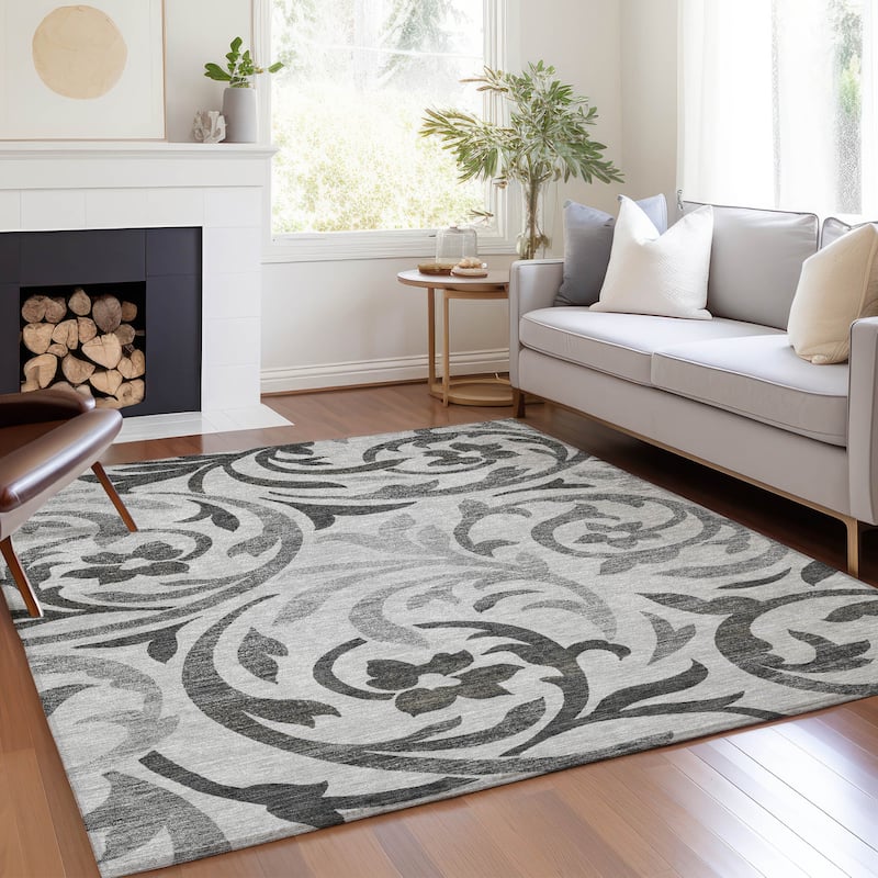 Machine Washable Indoor/ Outdoor Chantille Floral Scroll Rug