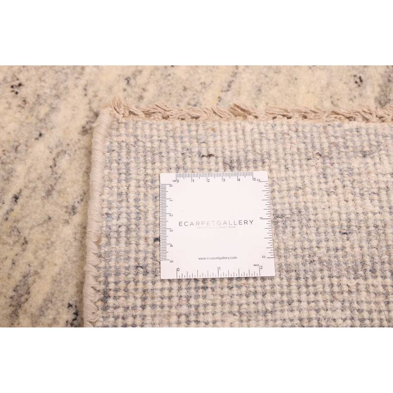 ECARPETGALLERY Hand-knotted Pak Finest Gabbeh Ivory Wool Rug - 4'2 x 6'0