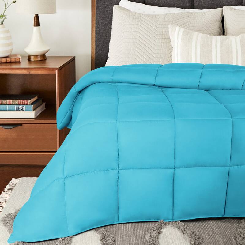 Superior Oversized All Season Down Alternative Reversible Comforter