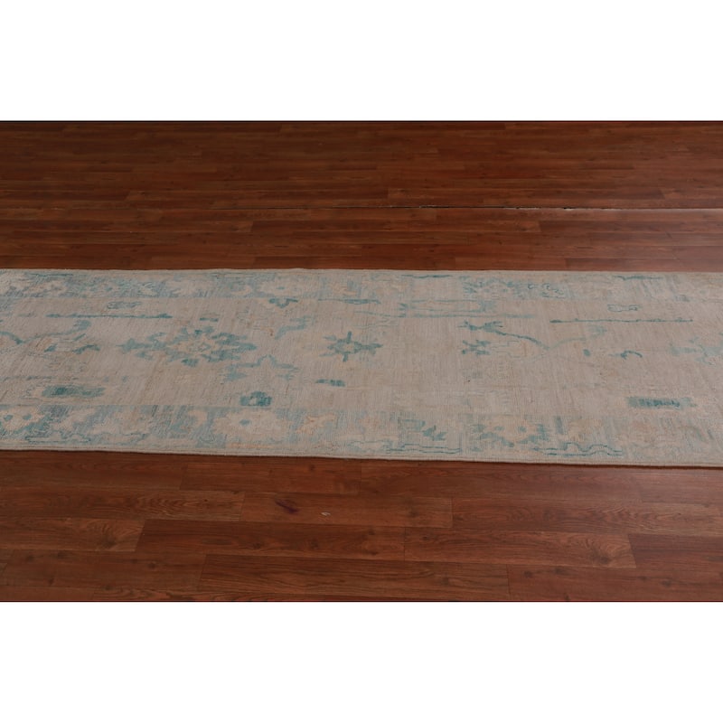 Hand Knotted Oriental 100% Wool Carpet Transitional Floral Beige & Ivories Oushak Runner Rug - 9' 10'' X 2' 8''