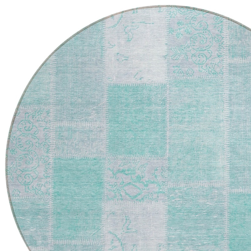 HomeRoots Patchwork Traditional Rectangle Outdoor Rug