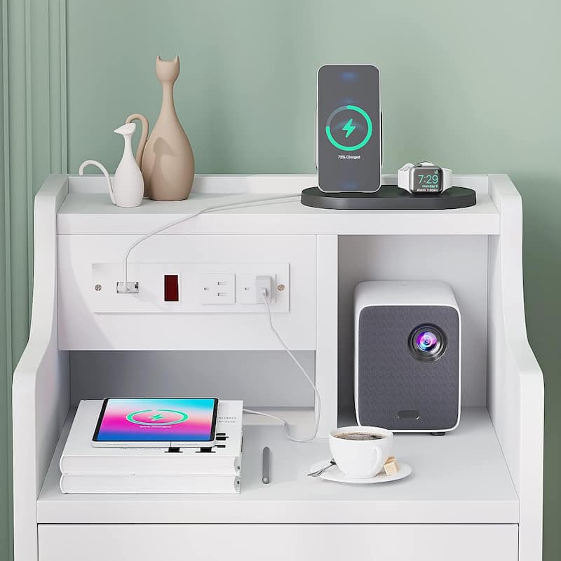 Small Nightstand 3 Drawers Charging Station End Side Table