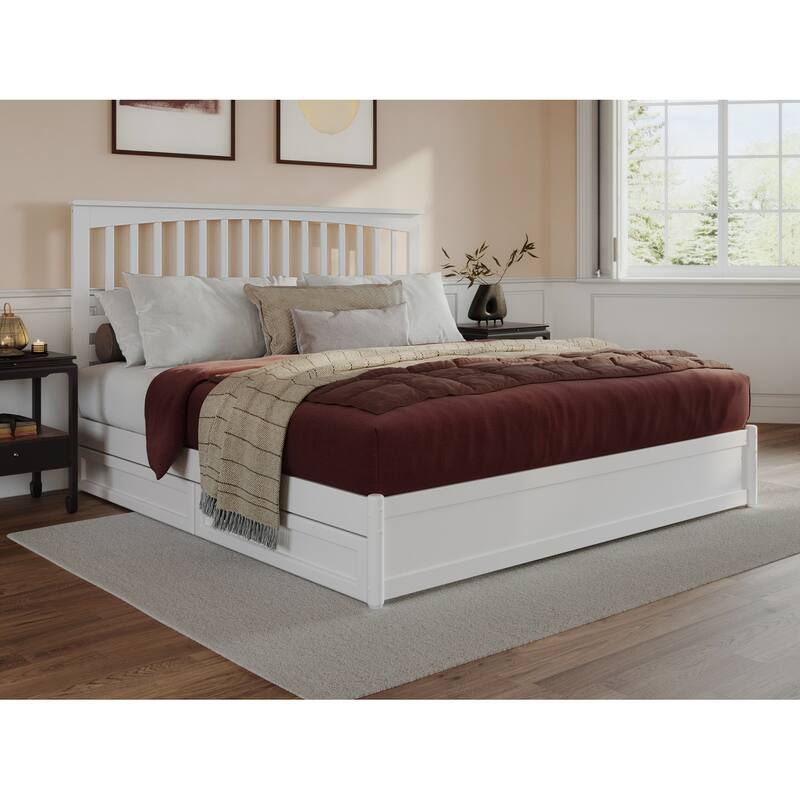 Everett Platform Bed with Panel Footboard and Storage Drawers - White - King