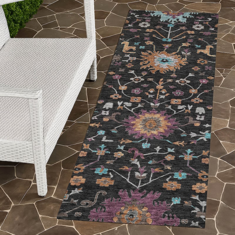Machine Washable Indoor/ Outdoor Global Dillon Chantille Rug - Black - 2'3" x 7'6"