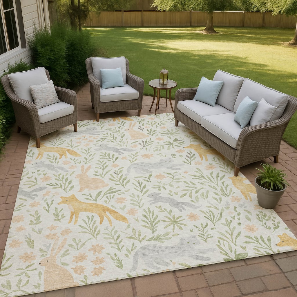 Machine Washable Indoor/ Outdoor Whimsy Foxy Chantille Rug
