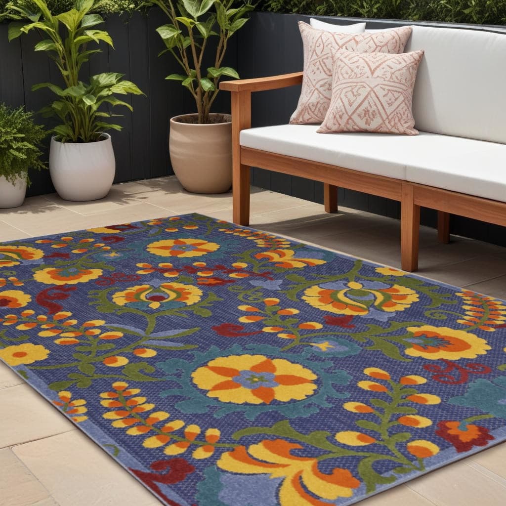 HomeRoots Contemporary Rectangle Outdoor Rug - 6' X 9'