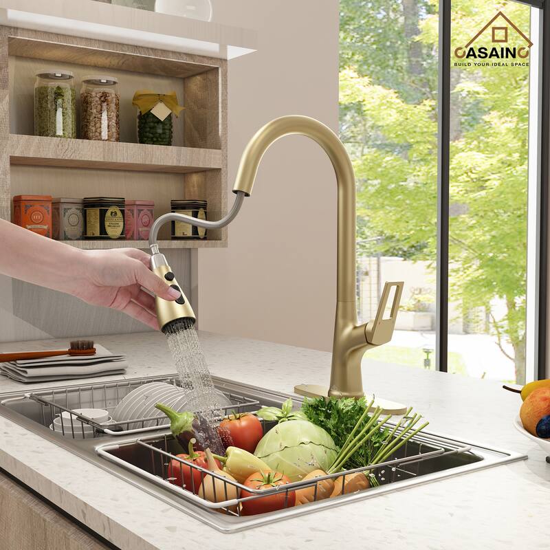 Single Handle Pull Down Sprayer Kitchen Faucet
