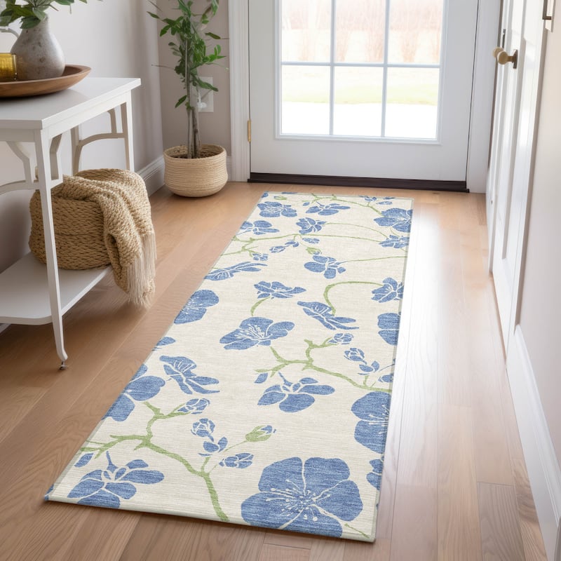 Machine Washable Indoor/ Outdoor Floral Zen Chantille Rug - Linen - 2'3" x 7'6"