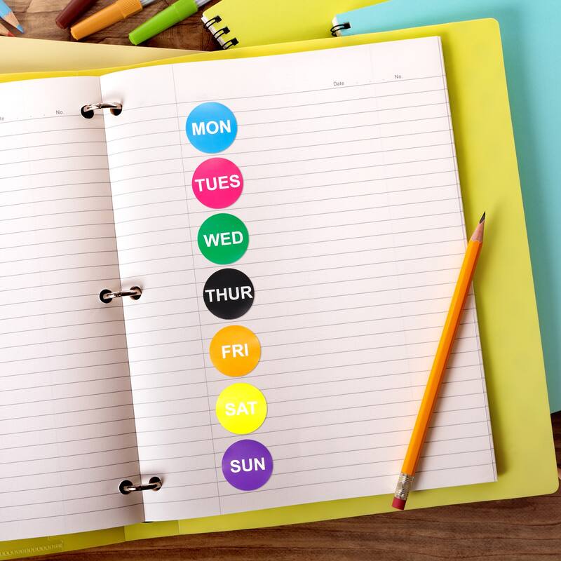 7 Days of the Week Labels Color Coding Sticker Round 50mm with a Heart