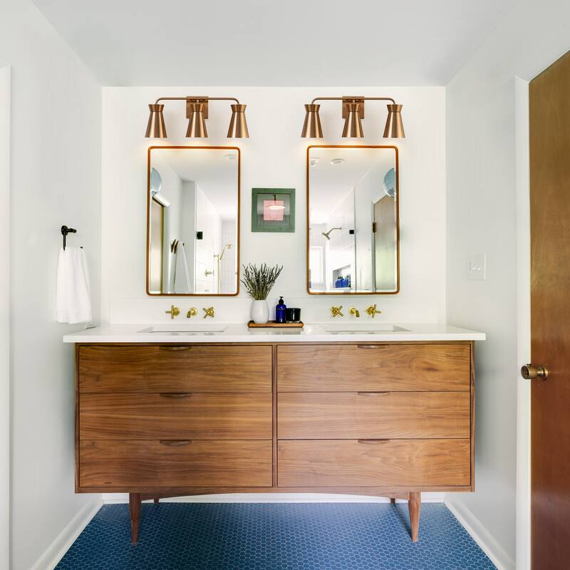 Modern 3-Light Wall Sconce - Brushed Brass Vanity Light for Bathroom, Bedroom, Hallway - 21.65"