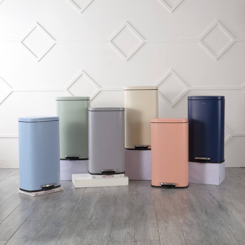 happimess Curtis 8-Gallon Step-Open Trash Can