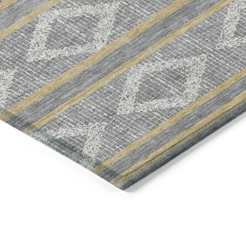 HomeRoots Geometric Transitional Rectangle Outdoor Rug