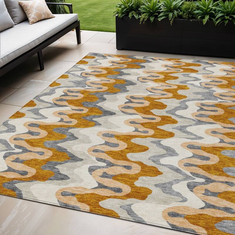 HomeRoots Abstract Transitional Rectangle Outdoor Rug - 5' X 8'