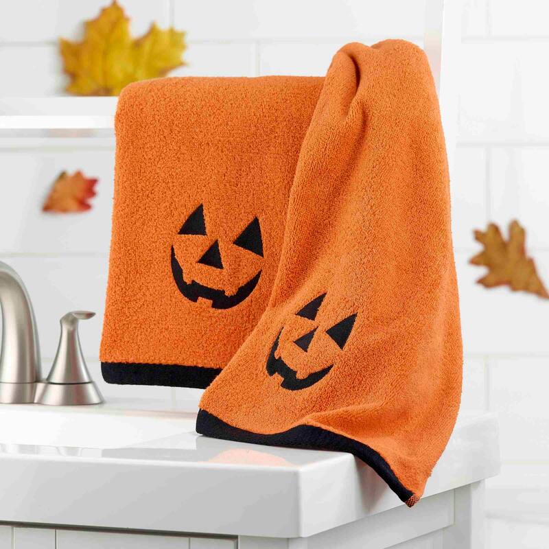 Avanti Jack-O-Lantern Halloween 2-Pack Hand Towels