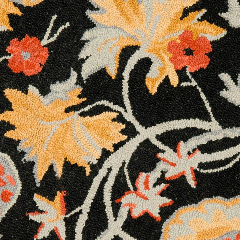 SAFAVIEH Handmade Blossom Dulcie Modern Floral Wool Rug On Sale Bed