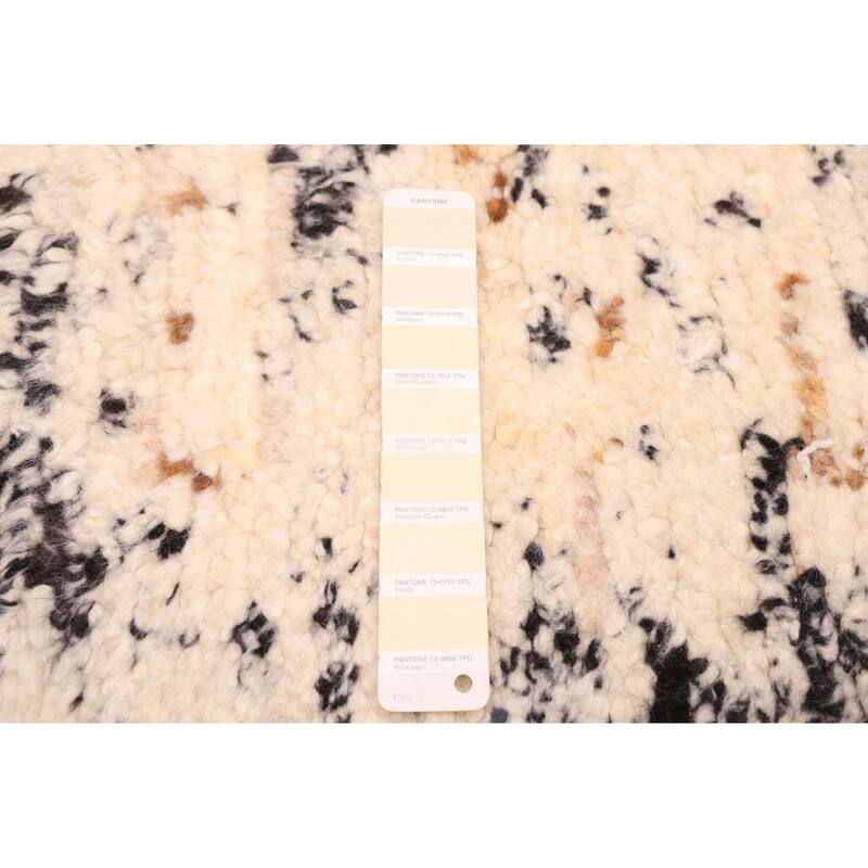 ECARPETGALLERY Hand-knotted Tangier Cream Wool Rug - 5'1 x 7'10