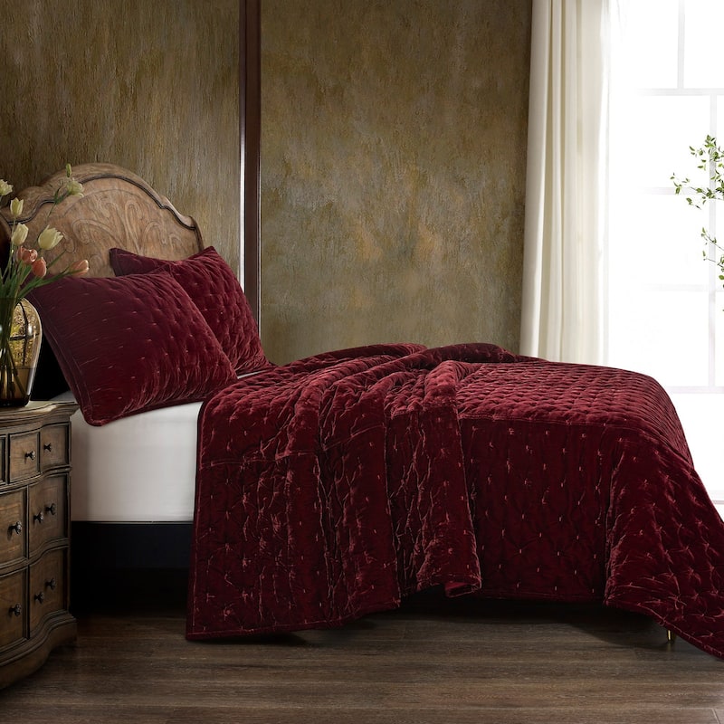 HiEnd Accents Stella Solid Color Faux Silk Velvet Romantic Modern Rustic 1 Piece Quilt