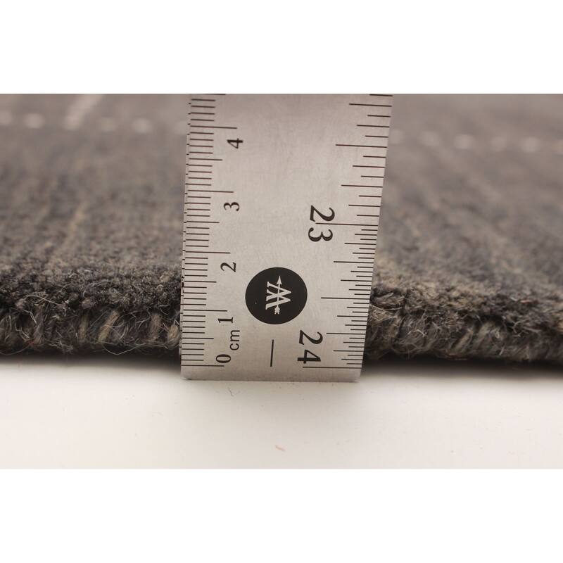 Kashkuli Gabbeh Grey Rug 4'7" x 6'5" - 4'7 x 6'5