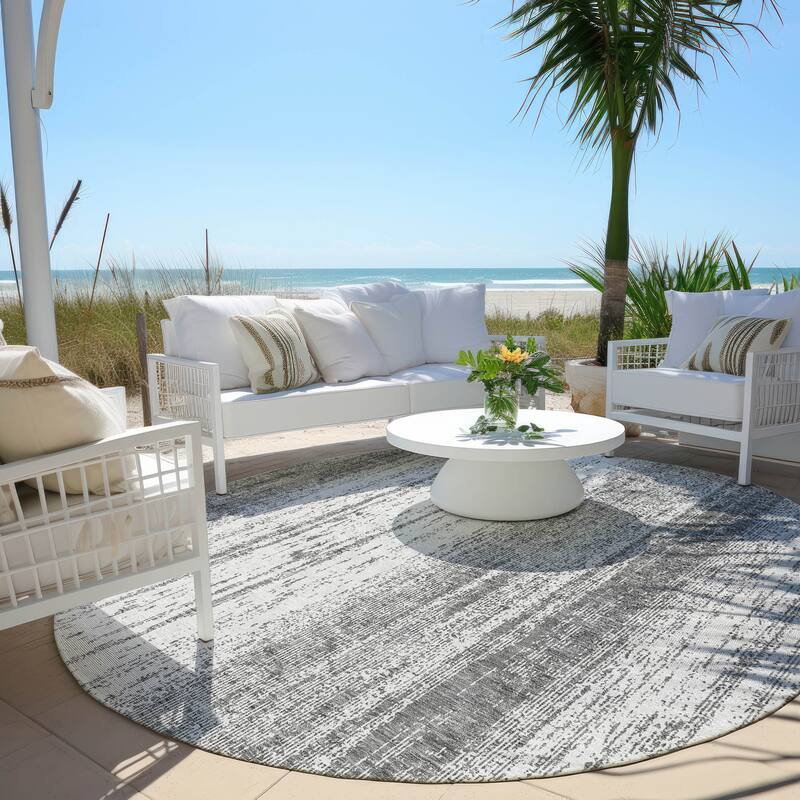 Machine Washable Indoor/ Outdoor Chantille Ombre Stripes Rug - Gray - 8' x 8'