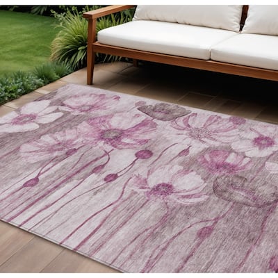 HomeRoots Floral Transitional Rectangle Outdoor Rug