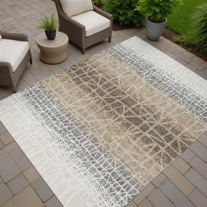 Machine Washable Indoor/ Outdoor Boho Global Chantille Rug