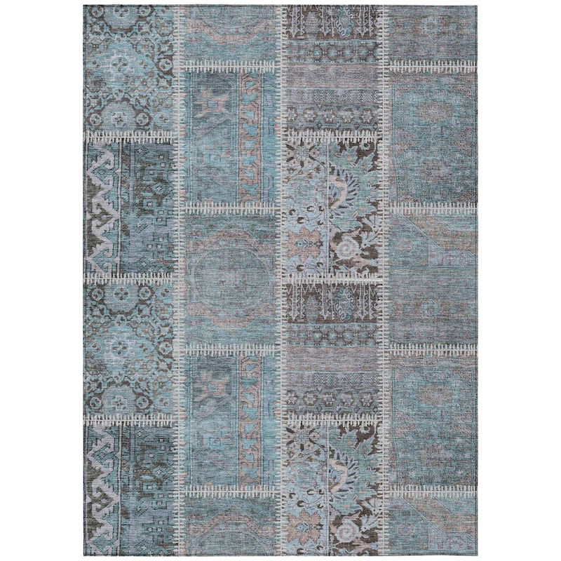 HomeRoots Patchwork Transitional Rectangle Outdoor Rug