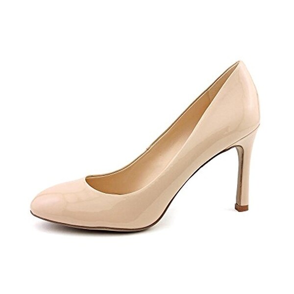 nine west two tone pumps