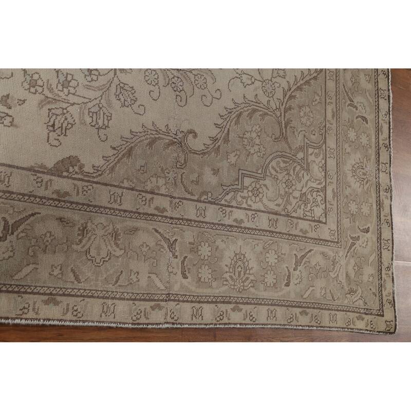 Hand Knotted Oriental 100% Wool Carpet Traditional Medallion Beige & Ivories Tabriz Area Rug - 9' 4'' X 6' 3''
