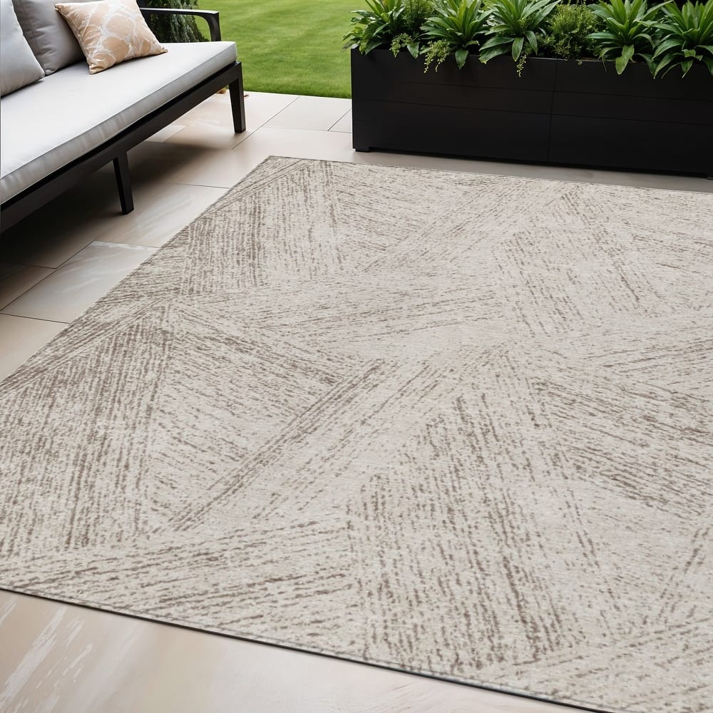 HomeRoots Abstract Transitional Rectangle Outdoor Rug