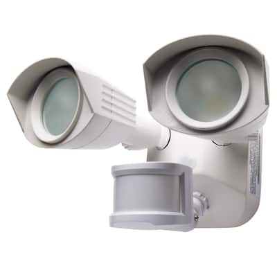 LED Security Light - Dual Head - White Finish - 4000K - with Motion Sensor - 120V