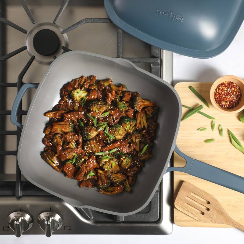 Crock Pot Northvale 5.3 Quart Ceramic Nonstick Sauté Pan with Steamer Basket & Lid, Cast Aluminum Induction Base