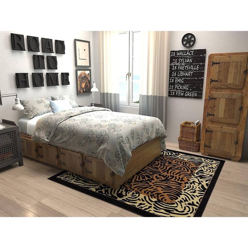 Animal Inspirations Azad Collection Area Rug - 6' Square - Light Brown
