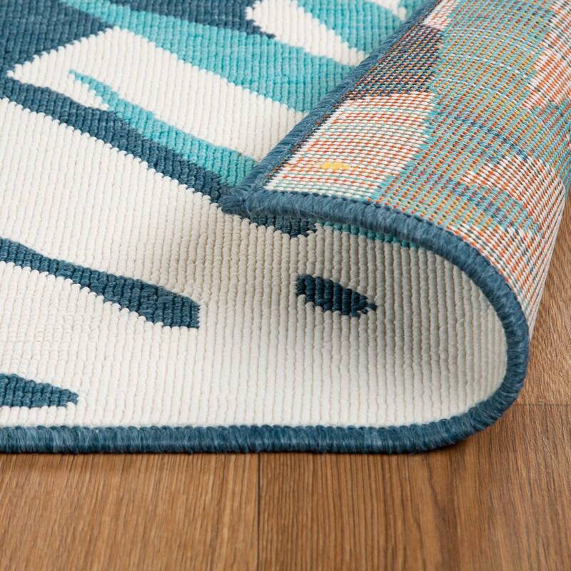 Superior Waikiki Modern Oversized Tropical Leaves Coastal Indoor Outdoor Area Rug