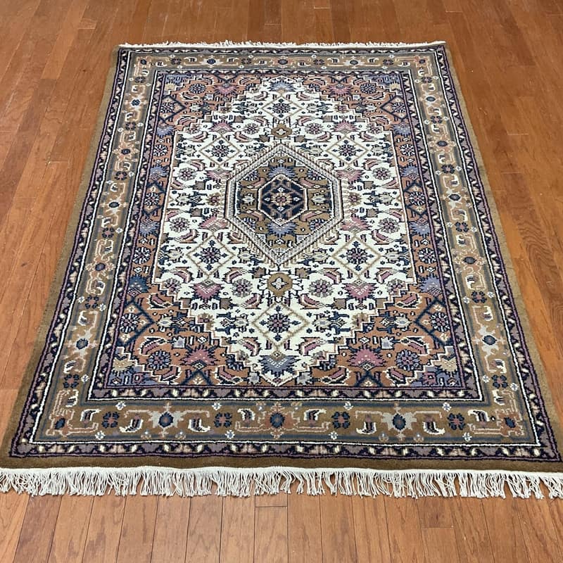 HERAT ORIENTAL Hand-knotted Medallion Bidjar Wool Rug 4'7 x 6'7 - 4'7x6'7 - Ivory