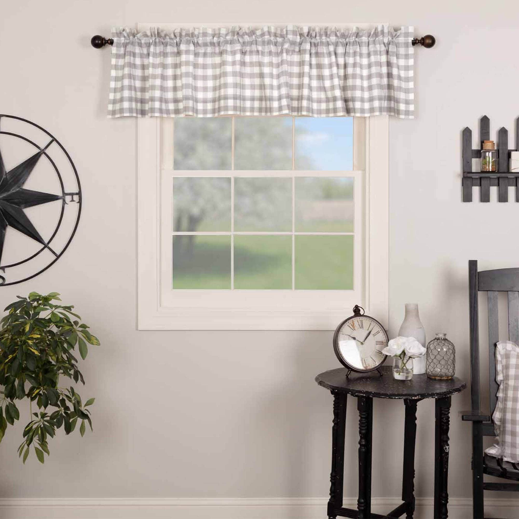 Annie Buffalo Check Valance