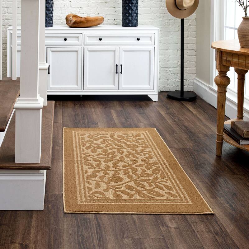 Mohawk Home Wellington Botanical Machine Washable Area Rug