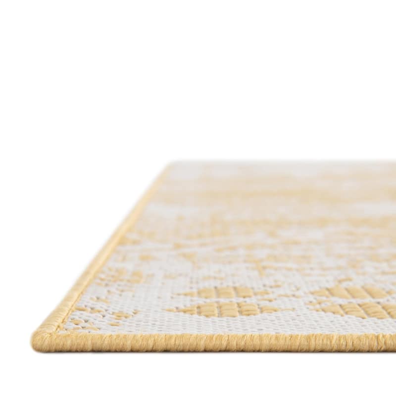 Outdoor Ogooplario Collection Area Rug