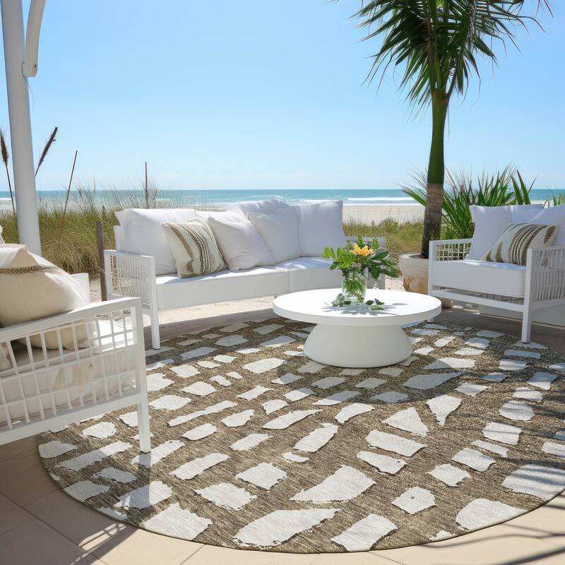 Machine Washable Indoor/ Outdoor Chantille Modern Abstract Rug - Brown - 8' x 8'