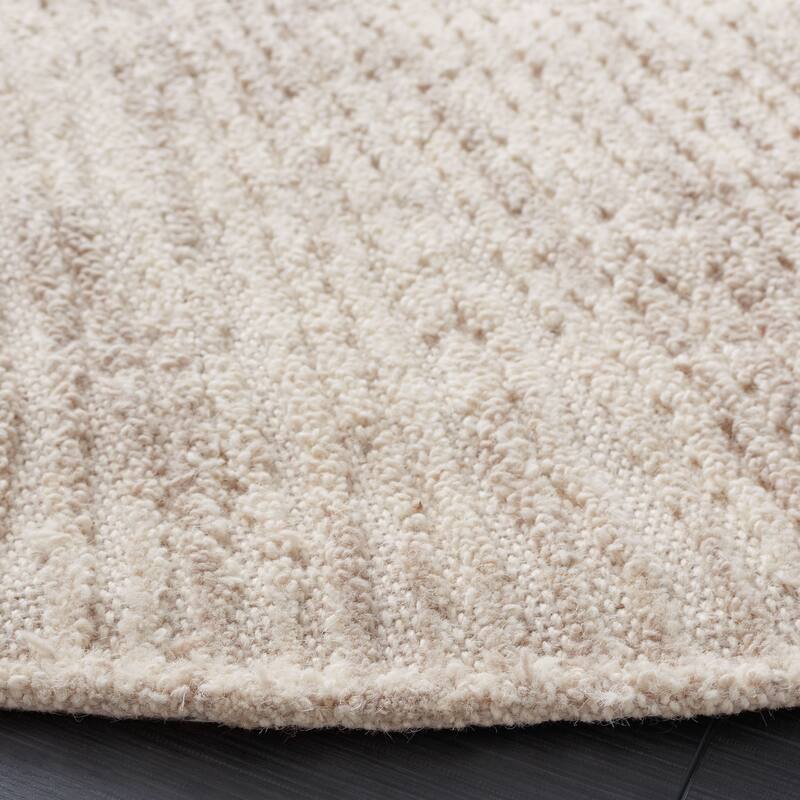SAFAVIEH Handmade Trace Brandie Wool Rug
